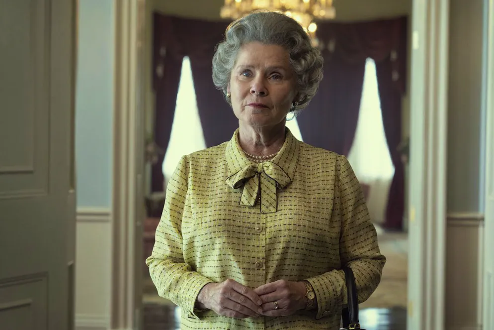 Imelda Staunton dans le rôle de la reine Elizabeth II dans «The Crown». 
