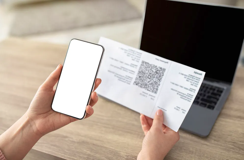 Avec la conversion globale à la QR-facture, le paiement devrait être plus facile et la transition vers une facture entièrement numérique devrait être garantie. (image d'illustration)