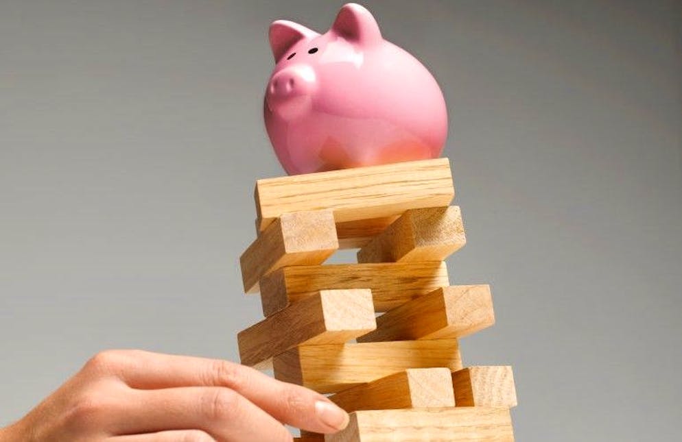 À l'aune du test de solvabilité prescrit par la loi sur l'assurance-maladie, 37 assureurs-maladie ont affiché en 2022 un taux de solvabilité en baisse, a indiqué mardi l'Office fédéral de la santé publique.