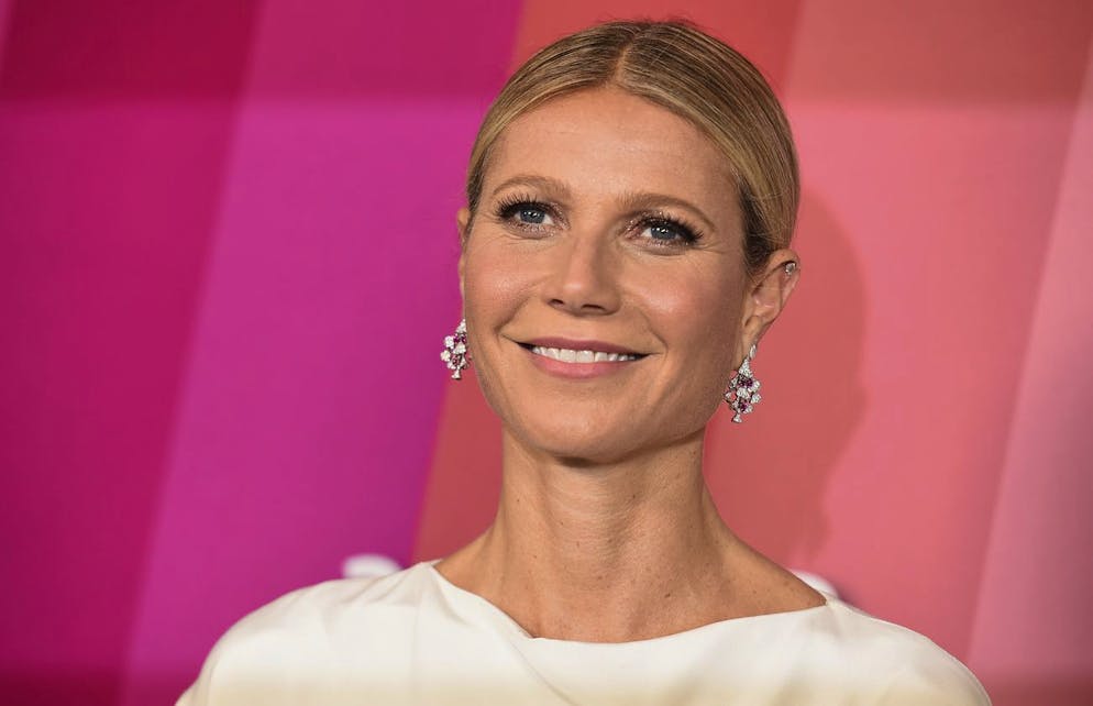 Gwyneth Paltrow schenkt sich ein Nackt-Shooting zum 50.. Paltrow hat ihre Hollywood-Karriere an den Nagel gehängt. Stattdessen verkauft sie Beauty- und Lifestyle-Produkte.