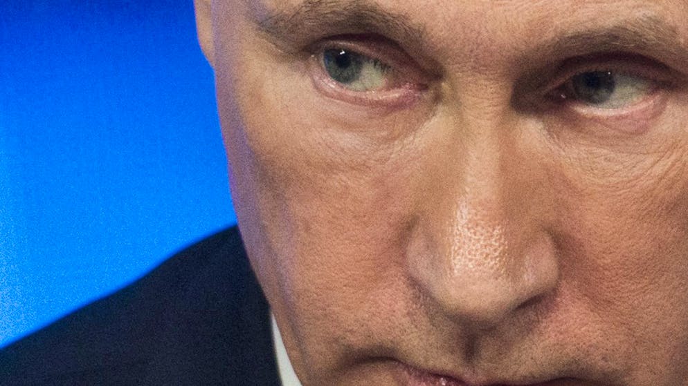 "L'egemonia unipolare" occidentale, ha proseguito, "si sta inesorabilmente sgretolando" ma "l'Occidente rifiuta di accettarlo", ha affermato il presidente russo Vladimir Putin.