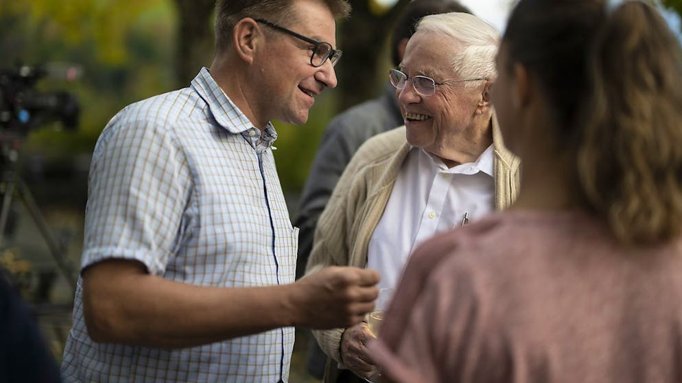 Ex-SVP-Parteichef Toni Bunner (l.). wird nach wie vor ein guter Draht zu Vordenker Christoph Blocher nachgesagt.