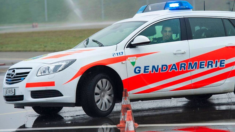 Der Mann verstarb wohl nach einem Bootssturz (Symbolbild)