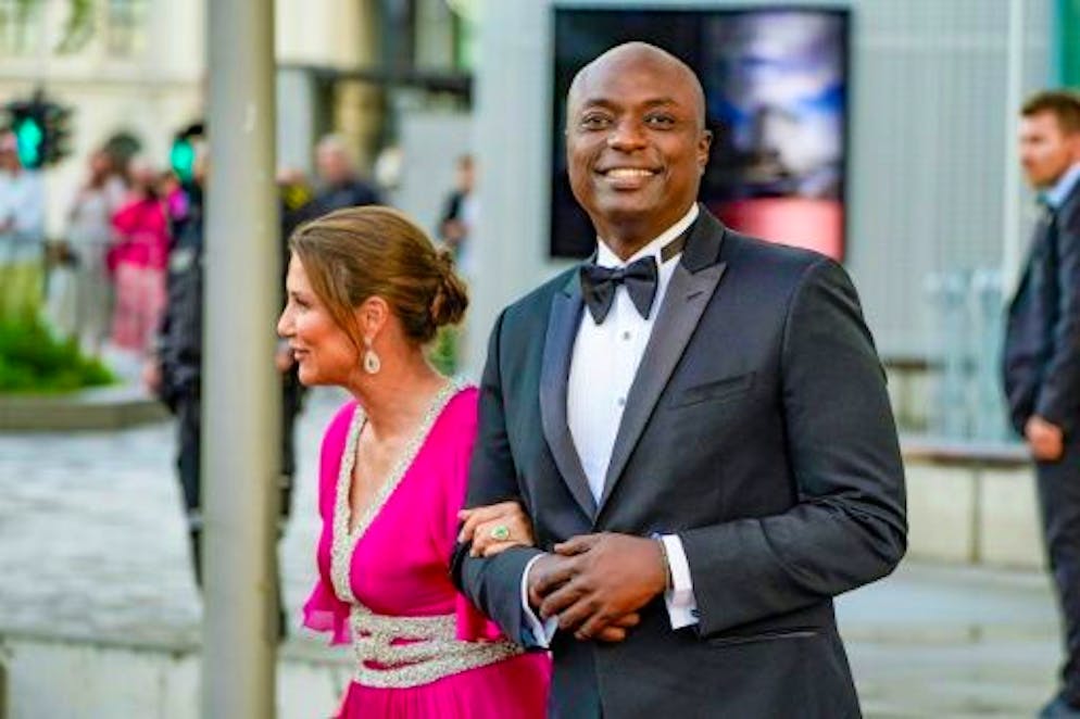 La princesse Märtha Louise et son fiancé Durek Verret, un chaman autoproclamé, lors d'une fête officielle à  Deichman Bjoervika, la principale bibliothèque d'Oslo, Norvège, le 16 juin 2022.