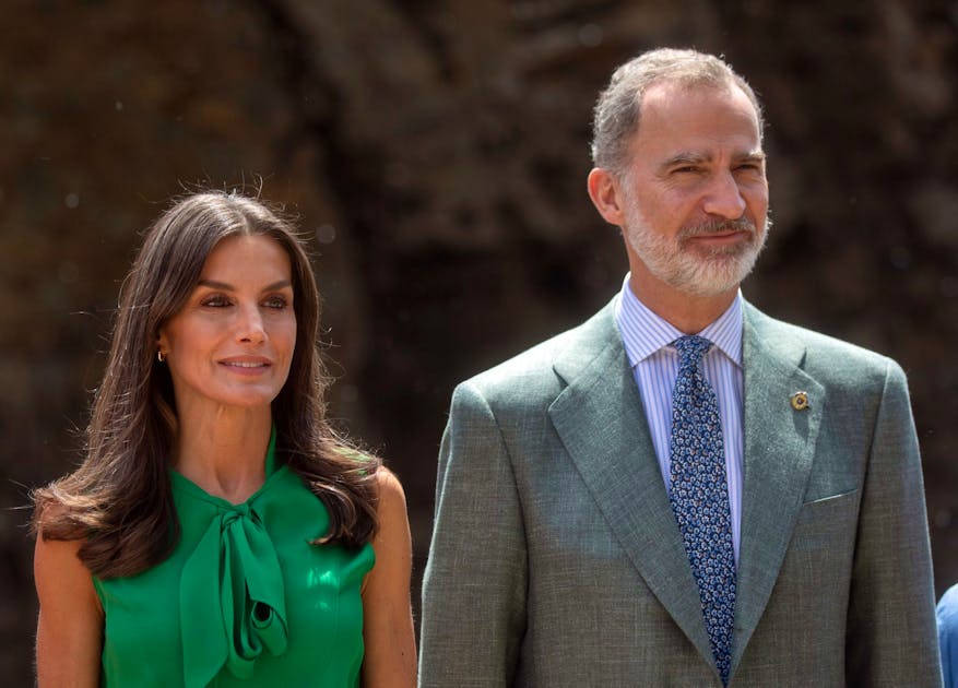 ‘Love moves everything’: Queen Letizia of Spain wears secret messages on her finger