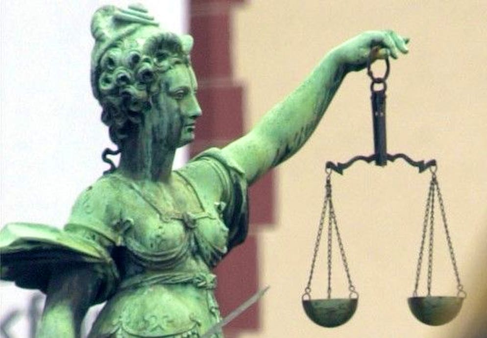 Accusée du meurtre de la petite Lisa, 11 mois, une ex-employée de crèche reconnaît les faits mais nie toute intention de tuer. Le verdict est attendu jeudi.