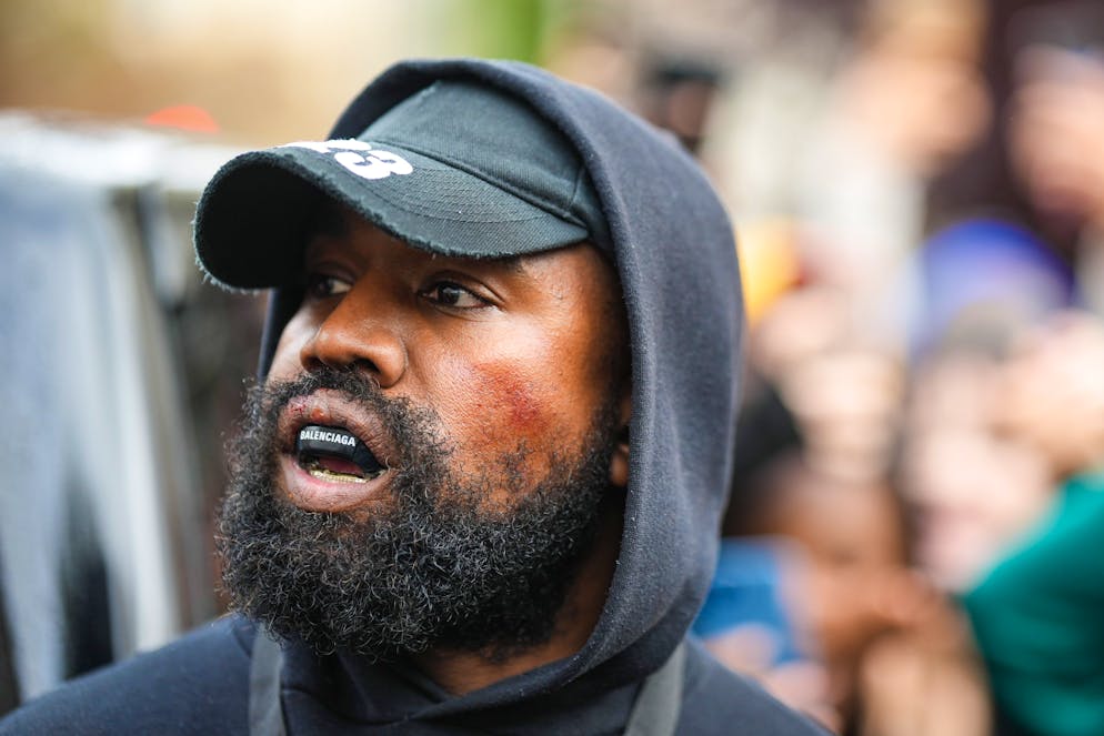 Adidas stellt Zusammenarbeit mit Kanye West ein. Jetzt will die Marke aber nichts mehr mit Ye, hier in Paris im Oktober 2022, zu tun haben. 