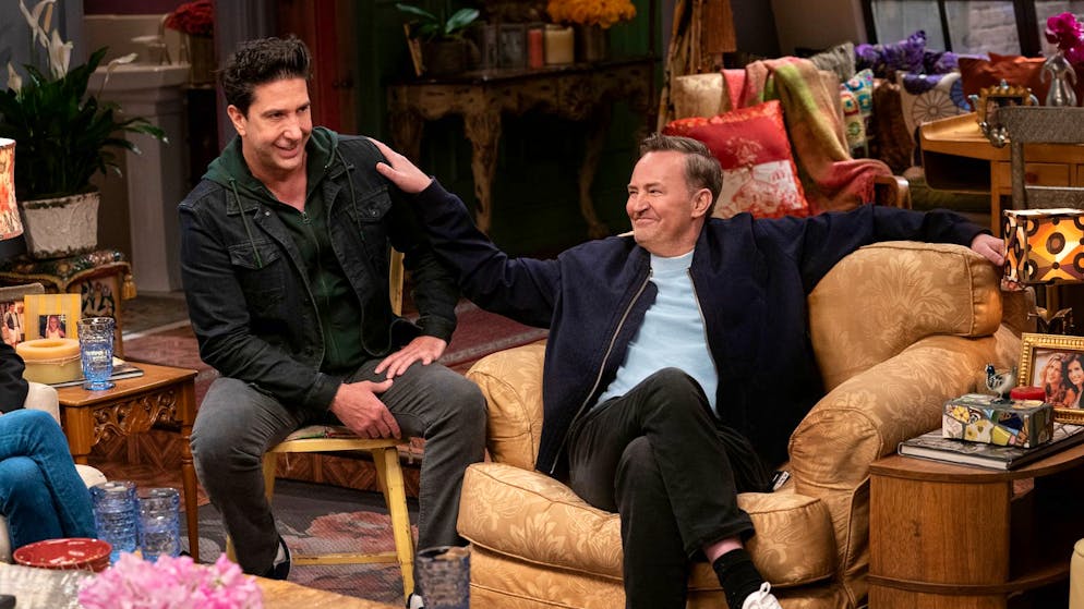 Matthew Perry. Il Chandler di «Friends» ha quasi perso la vita in Svizzera