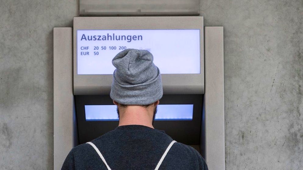 Leben mit der Minimalrente – Teil 1. Die Hälfte des Geldes ist weg, bevor der Monat begonnen hat