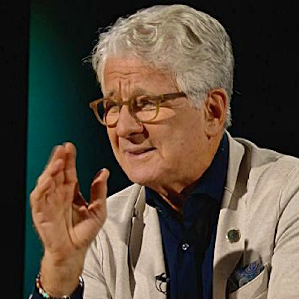 Marcel Reif bei «Schawinski». «Bestellen Fussballer ein Eis bei der Kellnerin, ist das eine Affäre»