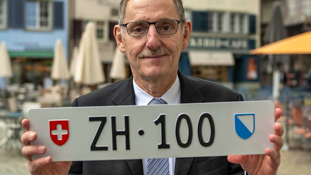 Cifra record. Il Canton Zurigo vende la targa «ZH 100» per 226'000 franchi