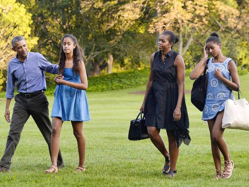 “Best friends”.  Malia and Sasha Obama live together in Los Angeles.