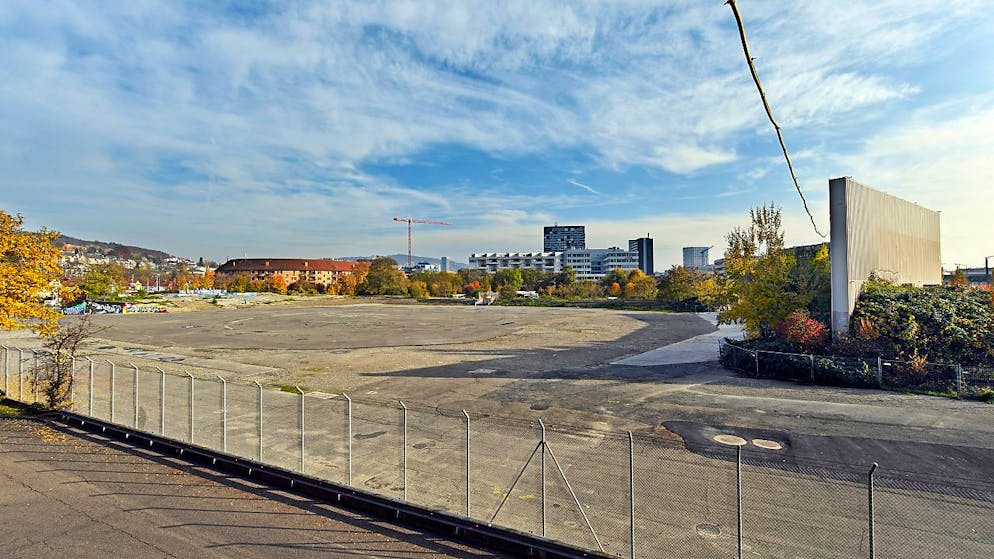 Zwischennutzung. Stadt Zürich plant Flüchtlings-Dorf auf der Hardturmbrache