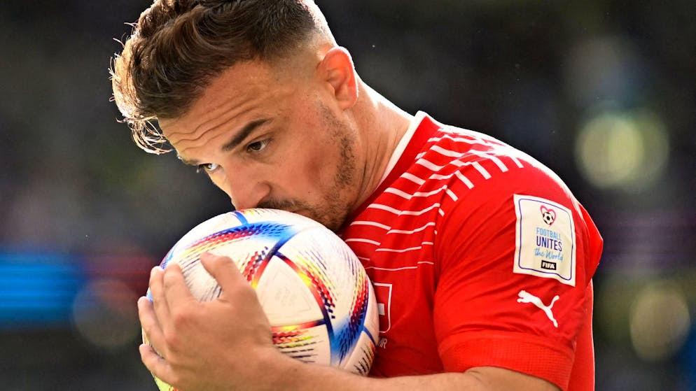 Bilder zu Schweiz – Kamerun. Die Nati gewinnt eine umkämpfte Partie gegen Kamerun mit 1:0. Klick dich durch die Bildergalerie, um die besten Bilder des Spiels zu sehen.