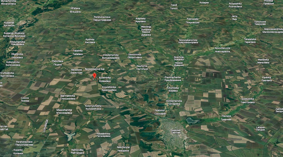 Rot markiert: das Dorf Novoselivske. Nordwestlich davon liegt Kupjansk, im Südosten ist Swatowe gut zu erkennen.
