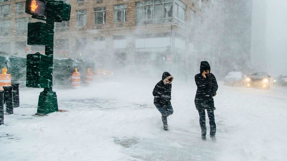 Snow, black ice, arctic cold. USA shivering from 