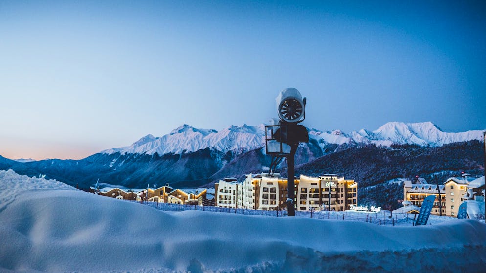Face aux caprices du climat, les stations de ski se tournent vers des outils scientifiques.