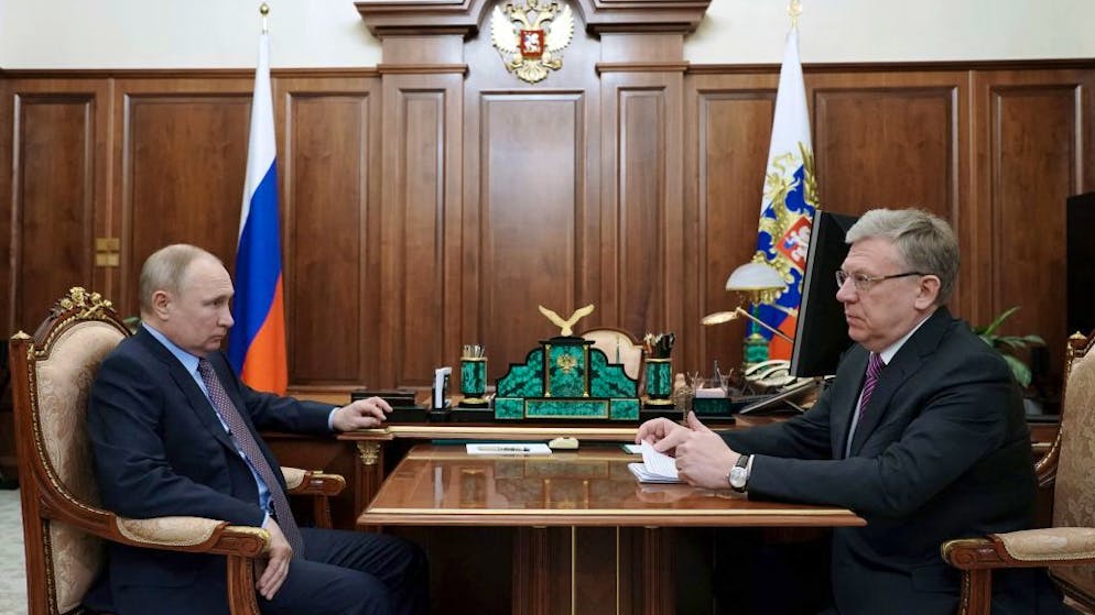 Alexei Kudrin (r.) ist Teil von Putins Clique aus Sankt Petersburger Zeiten.