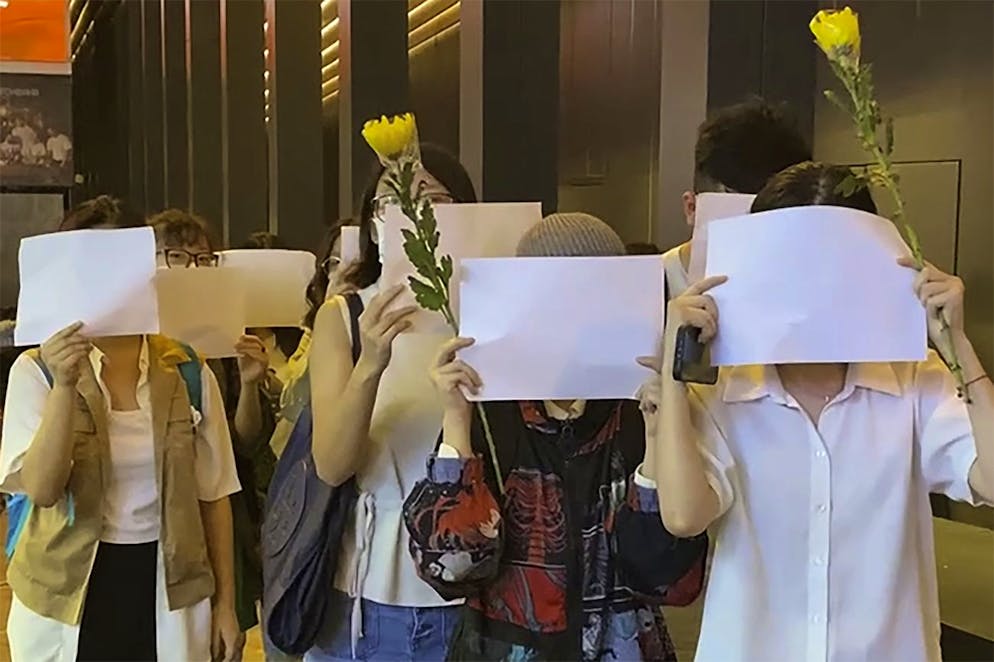 Studierende protestieren in Hongkong am 28. November gegen die Corona-Strategie Chinas.