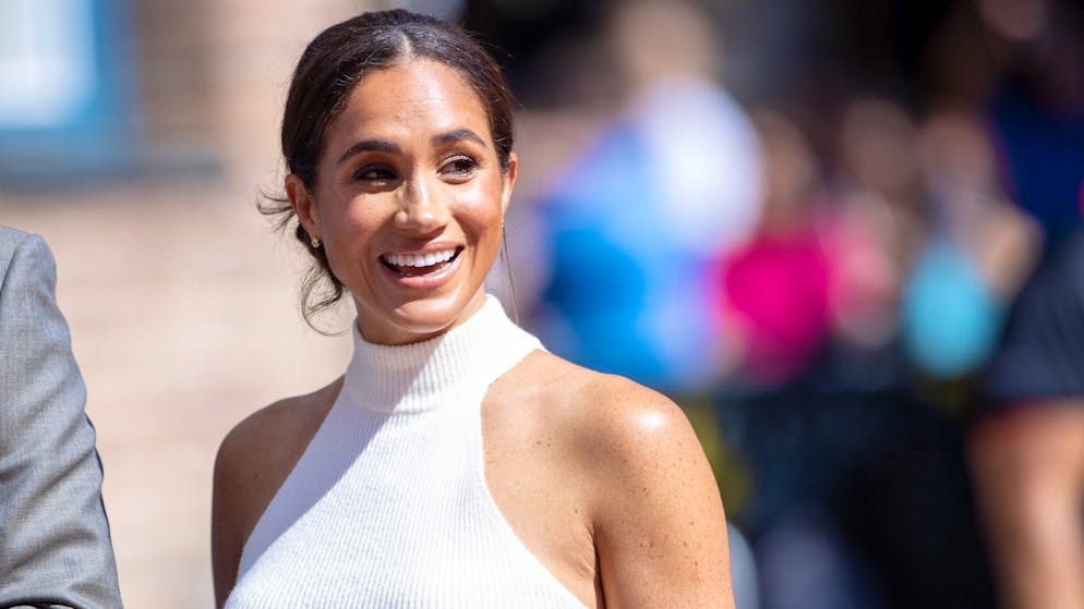 Changement de look. Le nouveau style de vie de Meghan déteint sur ses tenues