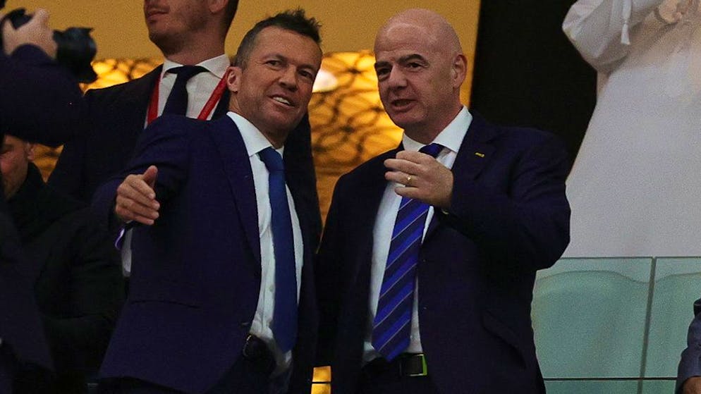 Lothar Matthaeus (sinistra) in compagnia di Gianni Infantino