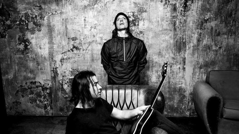 I fratelli Ivan e Gabriel Broggini formano il duo rock Sinplus.