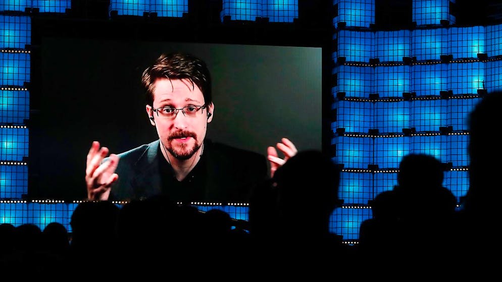 US-Whistleblower Edward Snowden hat jetzt einen russischen Pass.