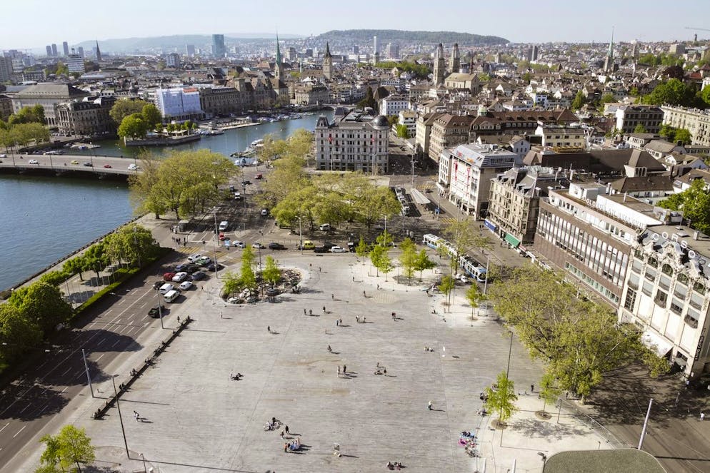 La Sechselaeutenplatz a Zurigo.