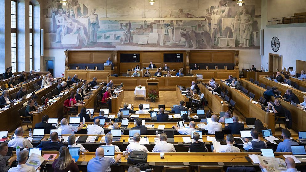 Der bernische Grosse Rat debattierte während zwei Tagen über Budget und Finanzplan. (Archivbild)