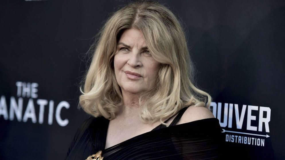 Kirstie Alley s'était fait connaître pour son rôle de Rebecca Howe dans la série "Cheers" de NBC, sur la vie des habitués d'un bar de Boston.