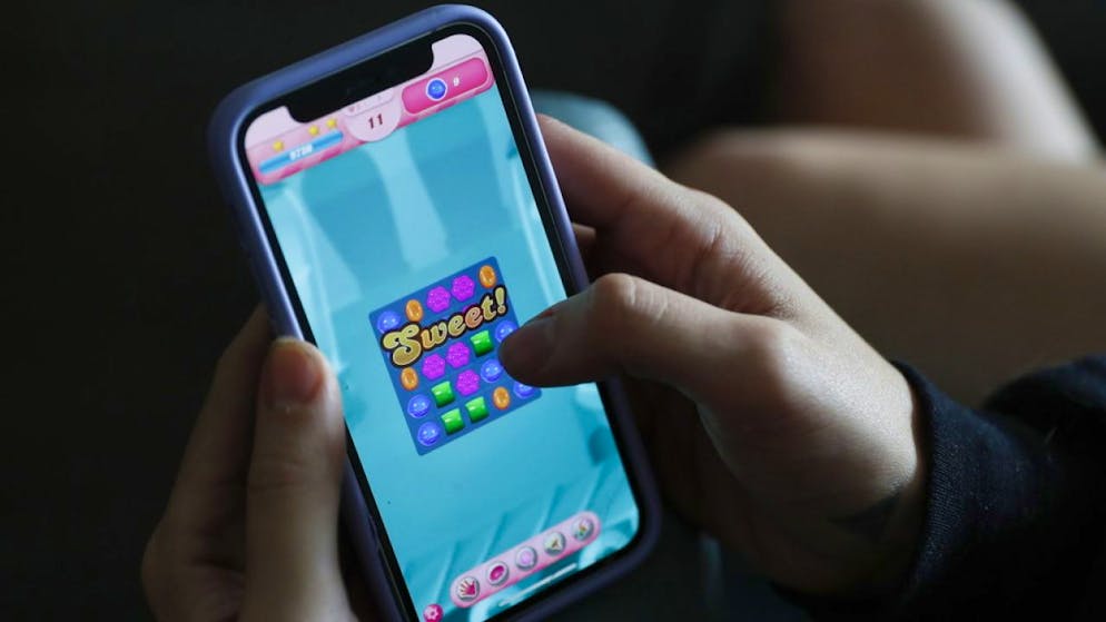 Con l'acquisizione di Activision Blizzard e i suoi giochi "Call of Duty" e "Candy Crush" (nella foto), Microsoft sarebbe balzata al terzo posto fra i colossi dei videogiochi per ricavi alle spalle di Tencent e Sony.