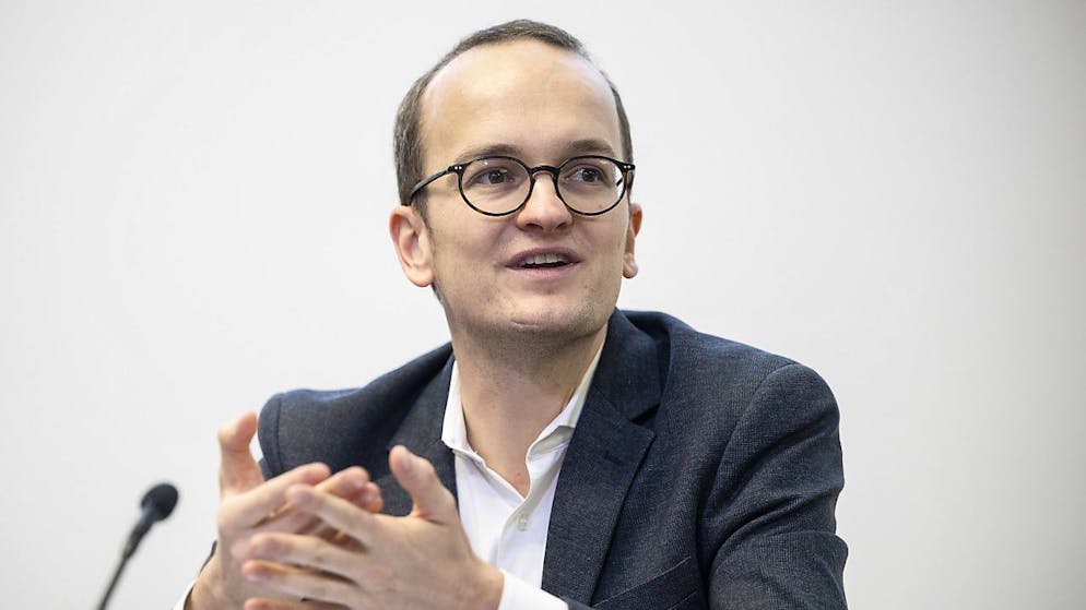 Baudirektor Martin Neukom macht auf die Probleme der tierischen Nahrungsmittelproduktion aufmerksam. (Archivbild)