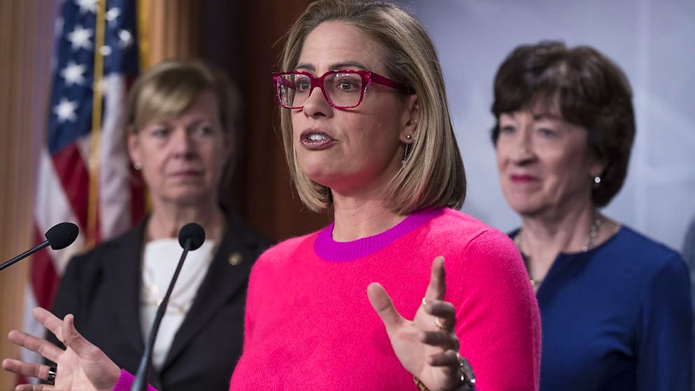 Kyrsten Sinema, un électron libre.