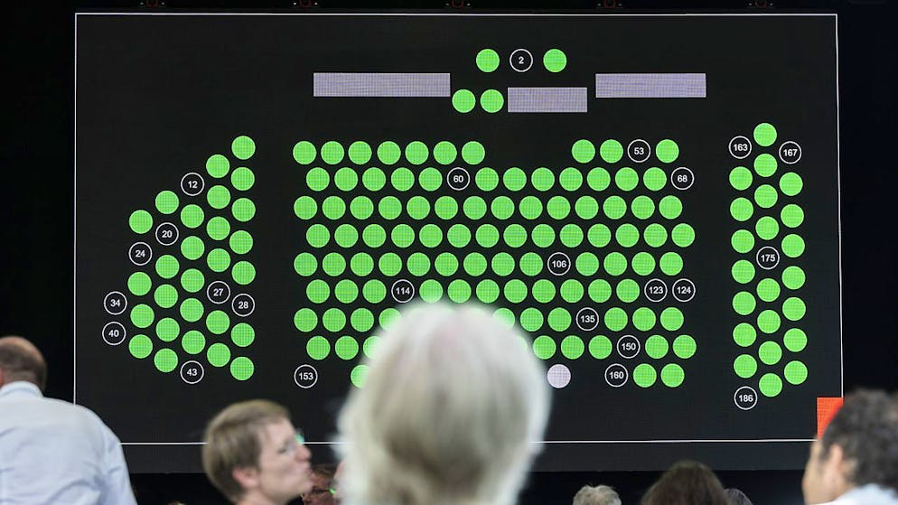 Der Zürcher Kantonsrat hat am Montag mit der Beratung des Budgets 2023 begonnen. (Symbolbild)