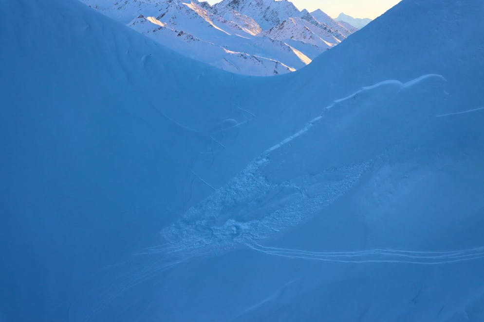 Un couple a été surpris par une avalanche sur les hauts de La Fouly (VS).