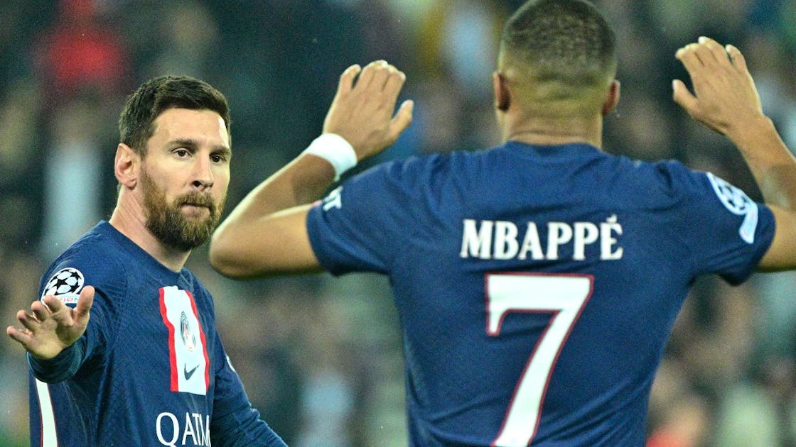 Duel of PSG superstars.  “Mbappé puts even more pressure on than Messi.”