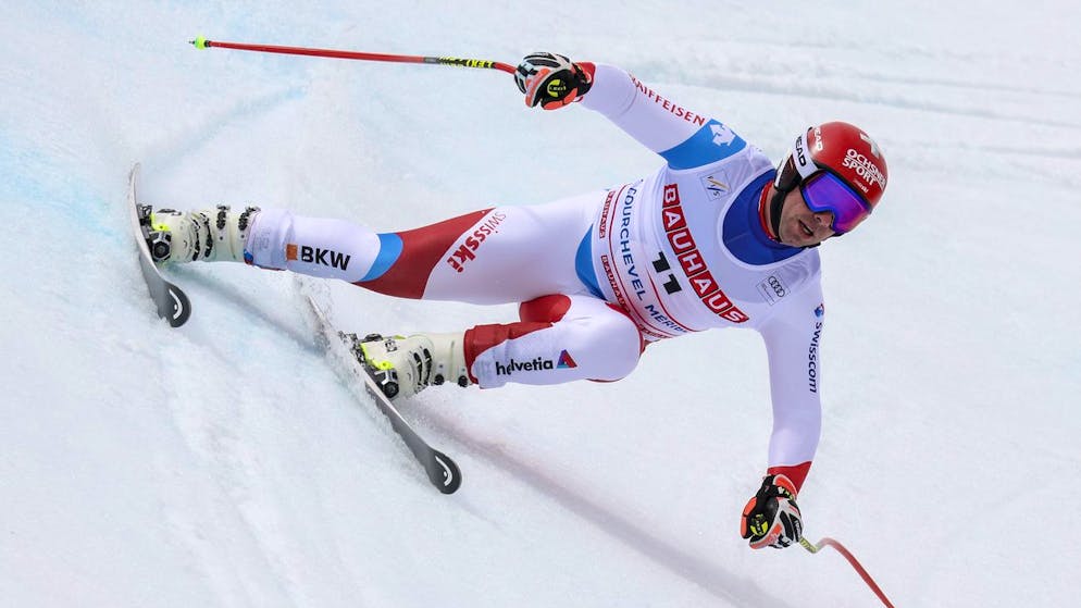 Beat Feuz vola sulle piste.