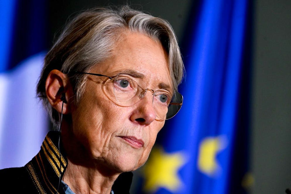 La Première ministre, Elisabeth Borne, a qualifié vendredi d'«acte odieux» la fusillade qui a fait trois morts à Paris. Elle a exprimé ses «pensées» et son «plein soutien aux victimes et à leurs proches». (archives)