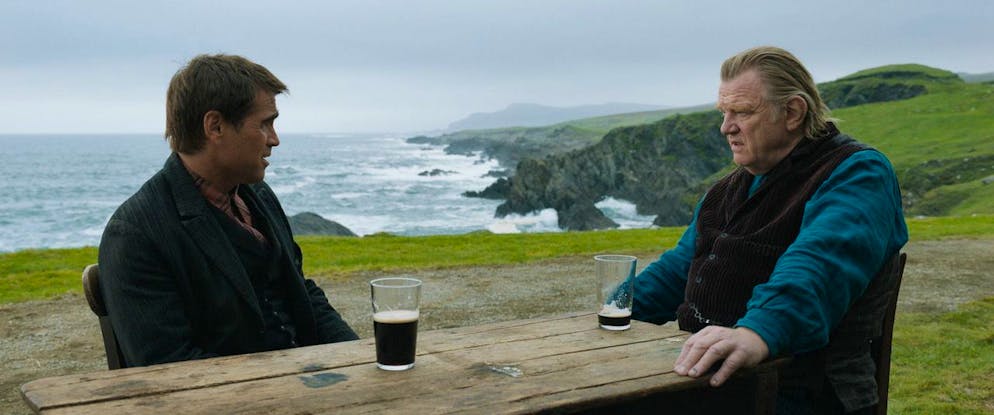 «The Banshees of Inisherin». Colin Farrell und Brendan Gleeson (r.) spielen die ehemals besten Freunde Pádraic und Colm in «The Banshees of Inisherin». Als Colm die Freundschaft aufkündigt, fällt für Pádraic eine Welt zusammen. Er will die Freundschaft retten – um jeden Preis. Und Colm ist bereit jeden Preis zu bezahlen, um Pádraic loszuwerden.