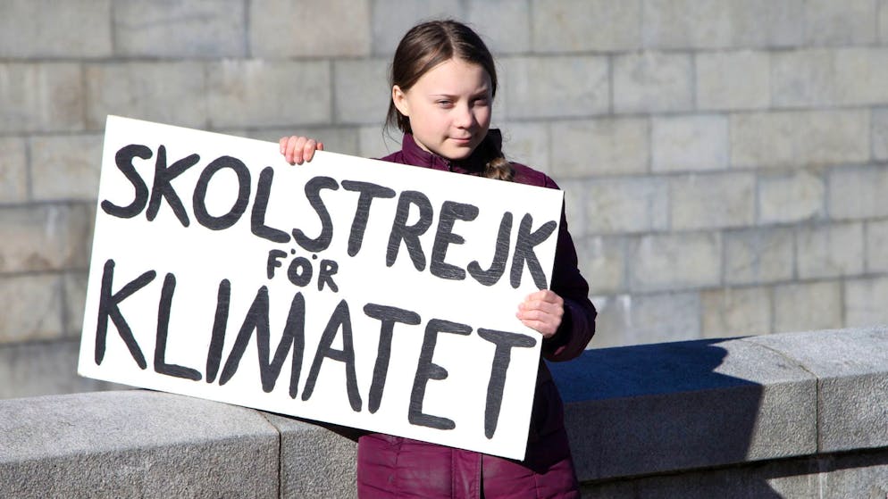 Die schwedische Klimaaktivistin mit ihrem berühmten Schild «Skolstrejk för klimatet» (Schulstreik fürs Klima).