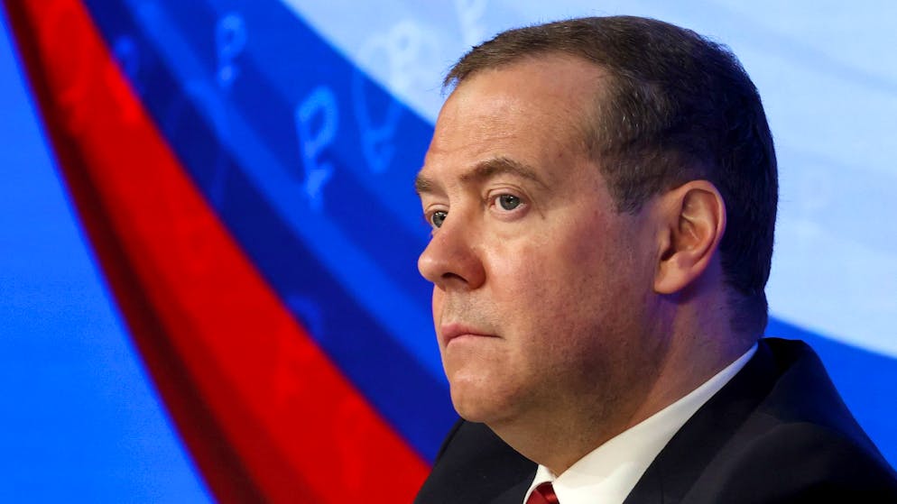 Dmitri Medwedew zeigt sich mit dem Zustrom der russischen Freiwilligen zufrieden.