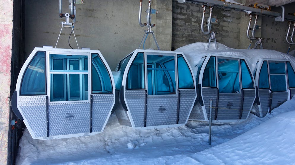 Schneearme Winter häufen sich. Ob Skigebiete überleben, hängt nicht nur von ihrer Lage ab