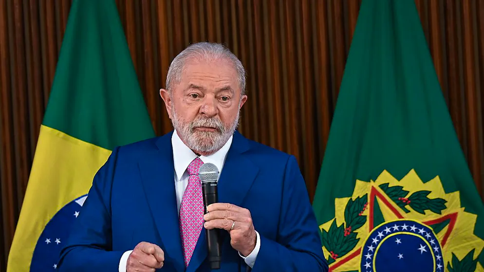 Il est «lucide». Lula a «bien évolué» depuis son opération au crâne