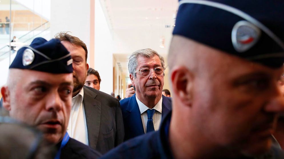 Fraude fiscale. Les Balkany condamnés à 4,5 et 3,5 ans de prison
