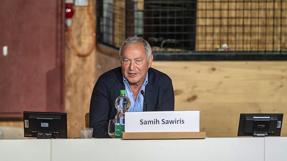 Der ägyptische Investor Samih Sawiris hat einen Minderheitsanteil am traditionsreichen Arosa Kulm Hotel in Graubünden erworben. Auf dem Hotelareal sollen An- und Neubauten entstehen.