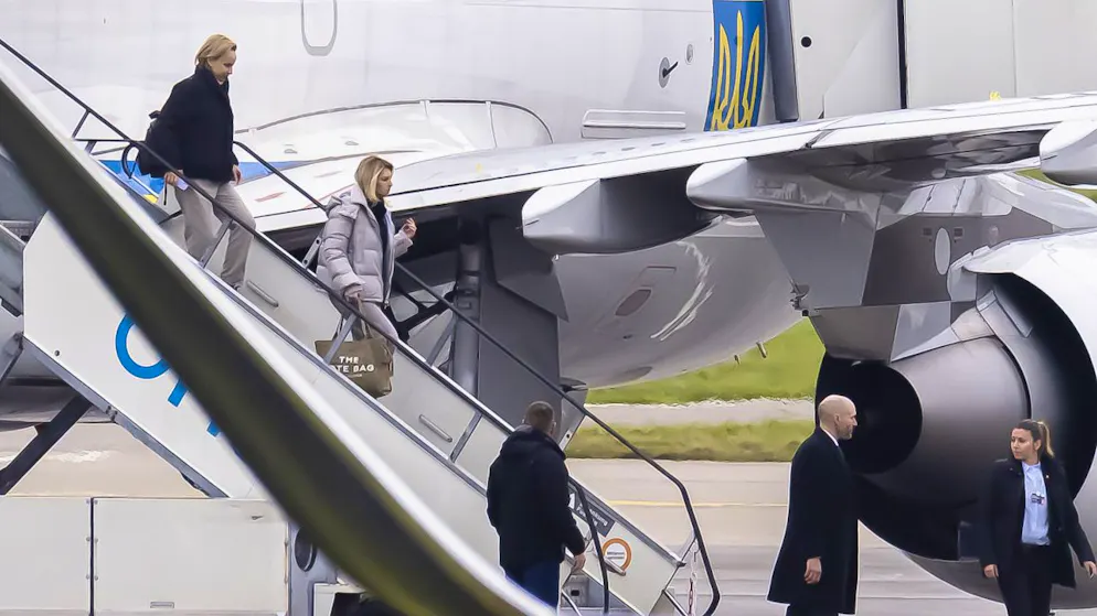 WEF. La First Lady ucraina Olena Zelenska atterrata a Zurigo