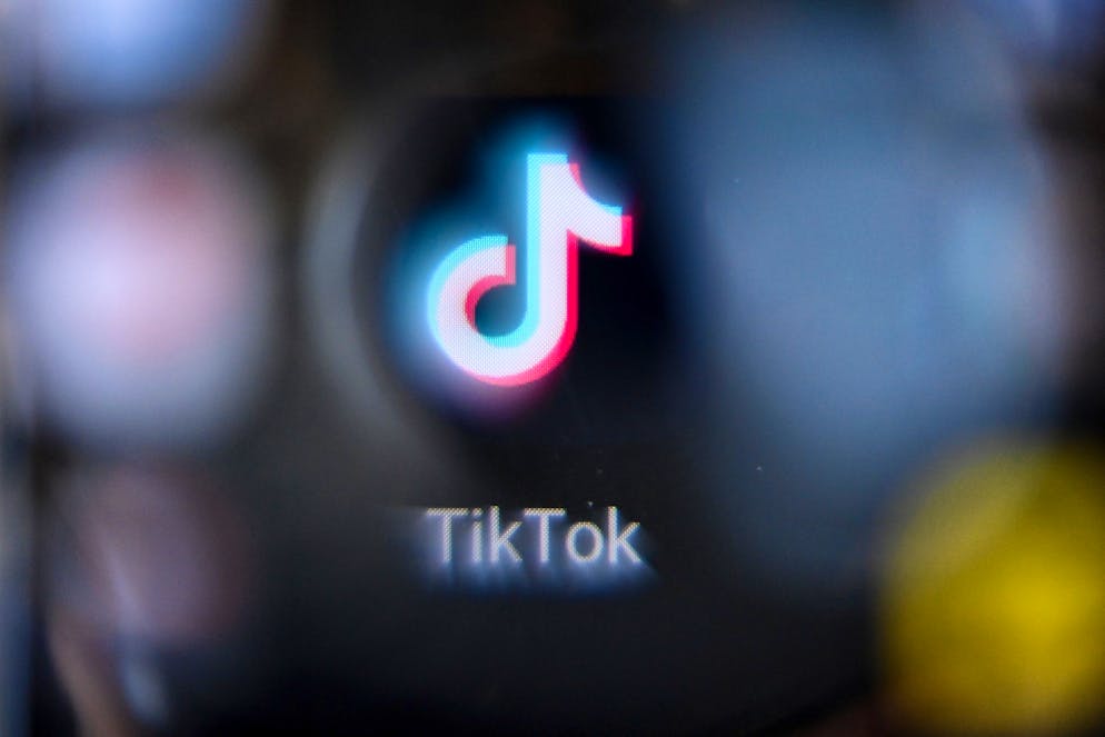 La proposition de loi obligerait ByteDance, la société mère de TikTok, à vendre l'application dans un délai de 180 jours, faute de quoi elle serait exclue des boutiques d'applications d'Apple et de Google aux États-Unis (archives).