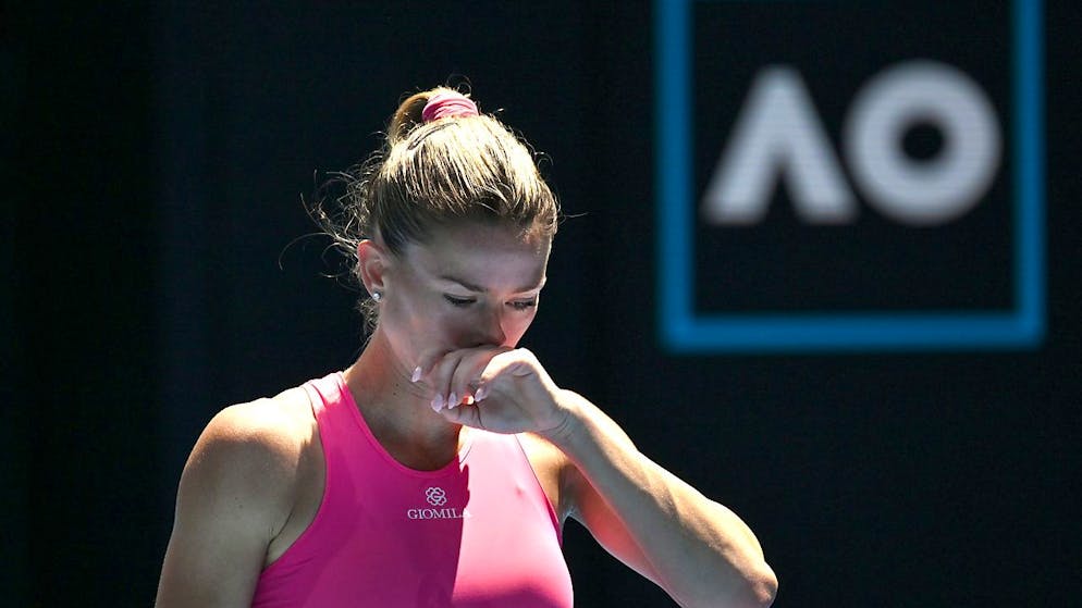 Belinda Bencic reached the 1/8 finals - Gallery.  Opponent Italian Camila Giorgi (WTA 70) searched for an unsuccessful recipe against Bencic for one hour and 40 minutes.