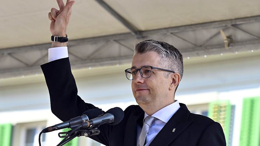 Il landamano Benjamin Mühlemann (PLR) si presenta per difendere il seggio ora detenuto da Thomas Hefti al Consiglio degli Stati