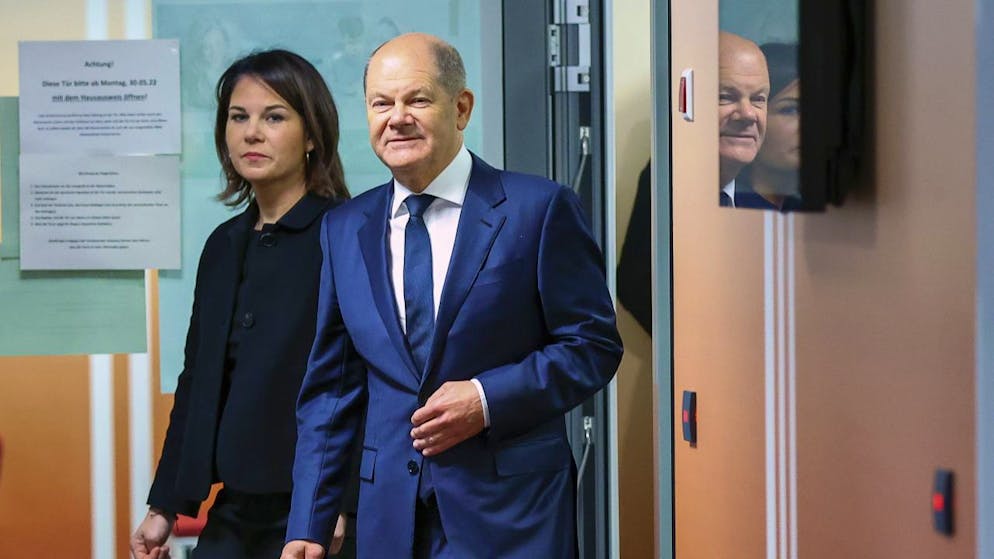 Sur la question du soutien militaire à l'Ukraine, la cheffe de la diplomatie allemande Annalena Baerbock affiche une ligne plus volontariste que le chancelier Olaf Scholz.